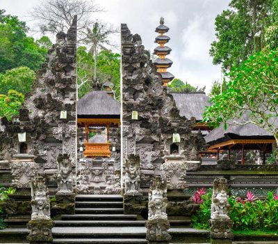Pura-Gunung-Lebah-Ubud-Bali